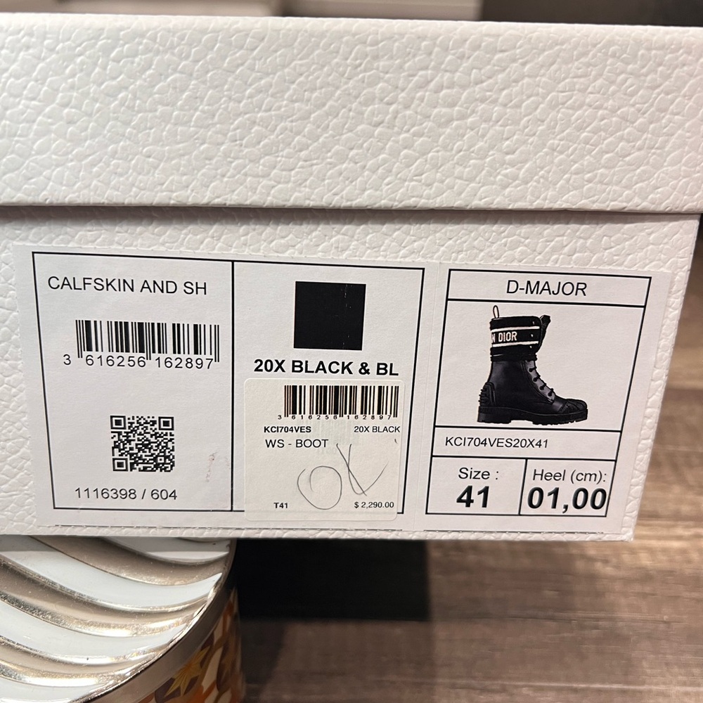 Dior D-Major Mid-Top Boot ‘Black’ KCI704VES-S20X41 - Picture 10 of 11
